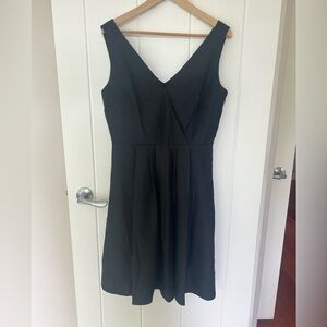 Ann Taylor retro vibes ALine pleated dress with side zip size 8